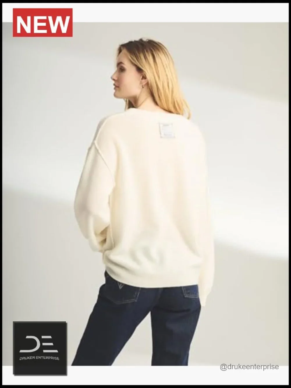 Lightweight Reversible Cashmere Wide Neck Pullover Sweater